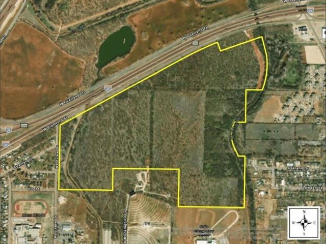 Land for sale in Taylor, Texas