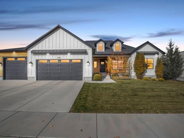 House for sale in Riverton, Utah