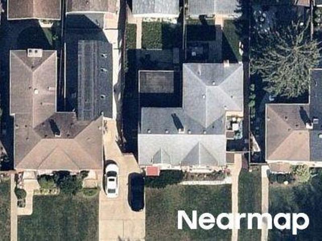 Townhouse for sale in Chicago Park, Illinois