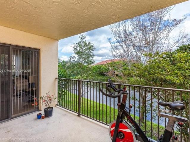 Condo for sale in Plantation Condo for sale in Plantation
