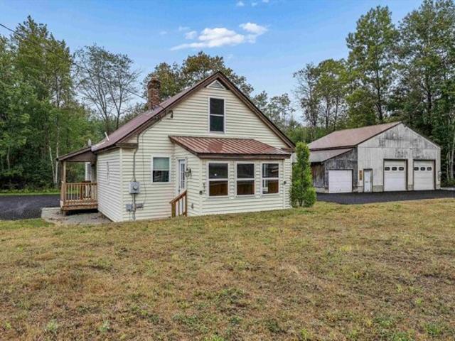 House for sale in New Hampshire