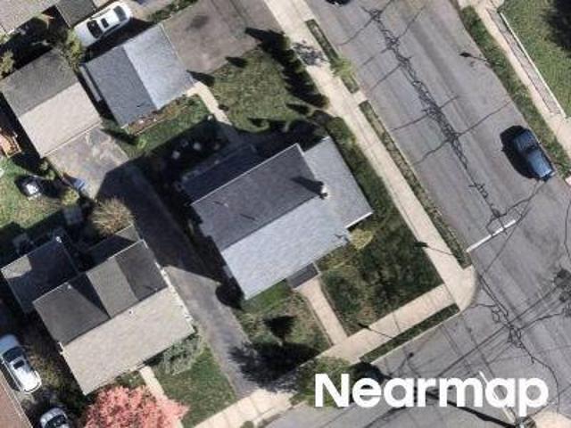 House for sale in Bridgeport, Connecticut