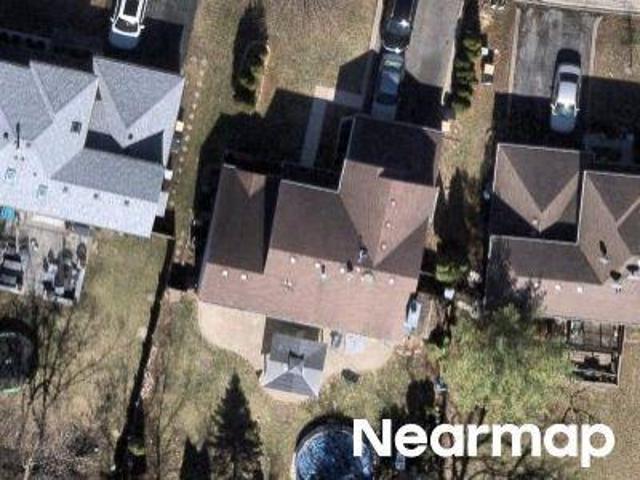 House for sale in Illinois