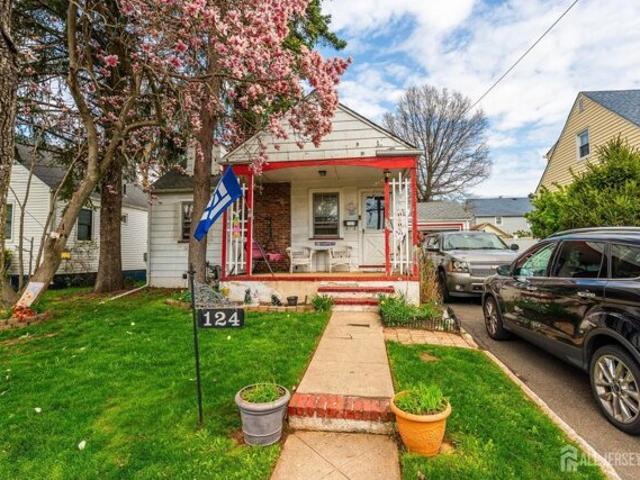 House for sale in Roselle, New Jersey