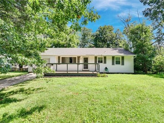 House for sale in Prairie Village