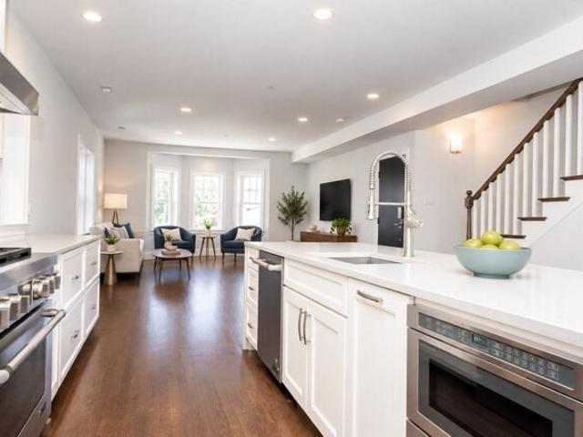 Condo for sale in Seaport, Boston
