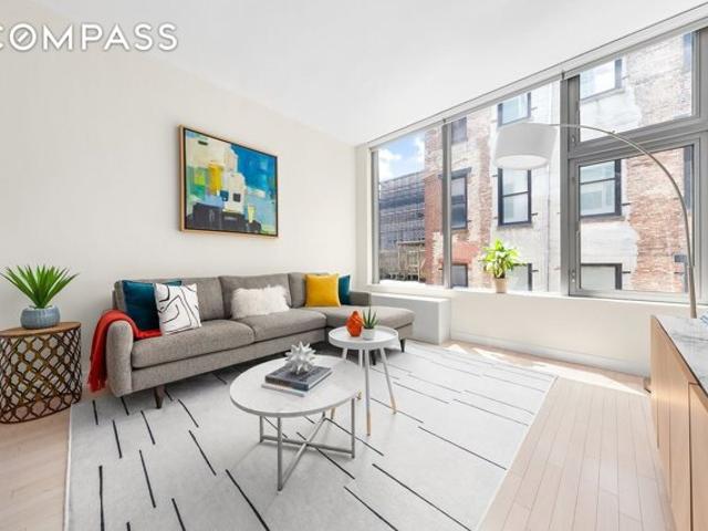 Condo for sale in Arverne, New York