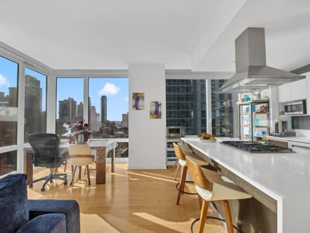 Condo for sale in Arverne, New York