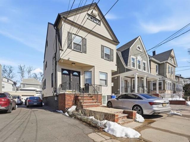 House for sale in Hudson, New Jersey