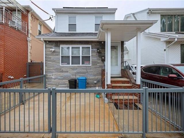 House for sale in Arverne, New York