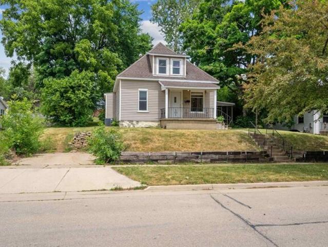 House for sale in Cedar Falls, Iowa