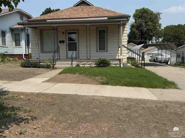 House for sale in Concordia, Kansas