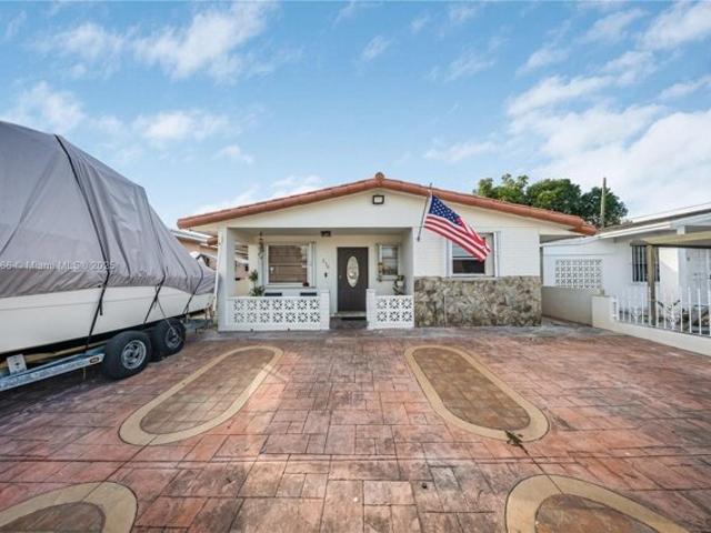 House for sale in Hialeah, Florida
