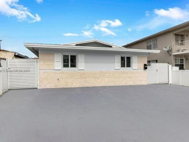 House for sale in Hialeah, Florida