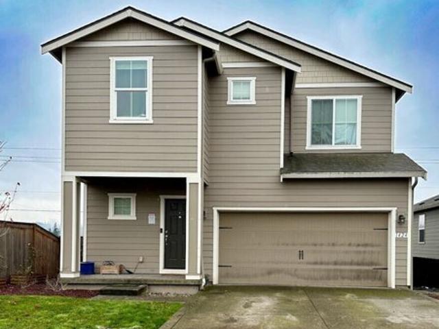 House for sale in La Center, Washington
