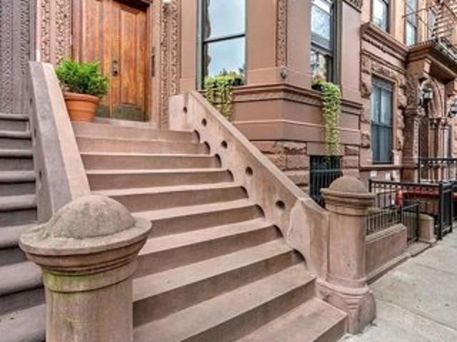 House for sale in Arverne, New York