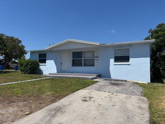House for sale in Riviera Beach