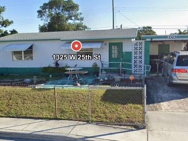 House for sale in Riviera Beach
