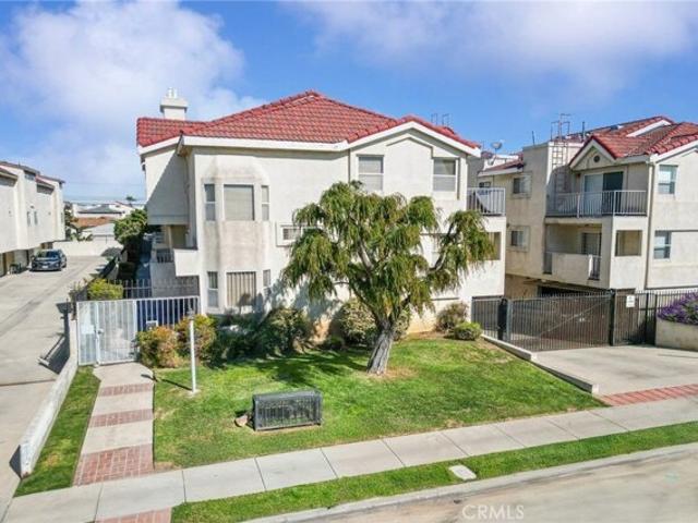 Condo for sale in Gardena, California