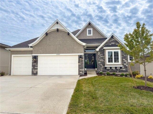 House for sale in Lenexa House for sale in Lenexa