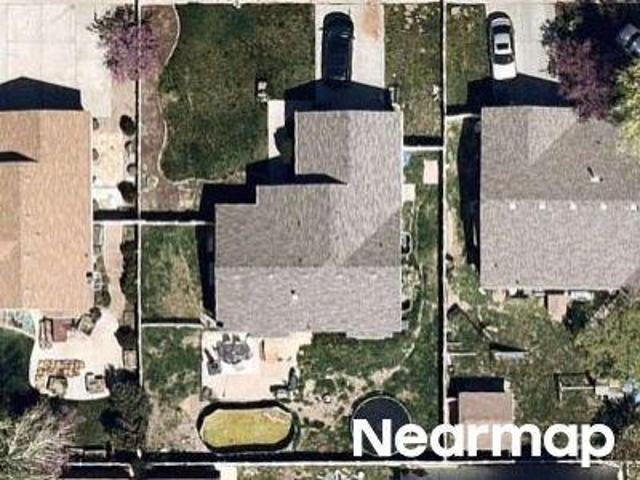 House for sale in Magna