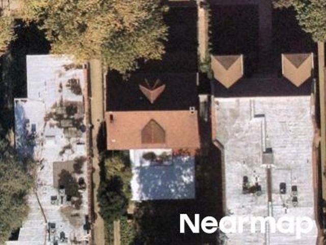 House for sale in Chicago