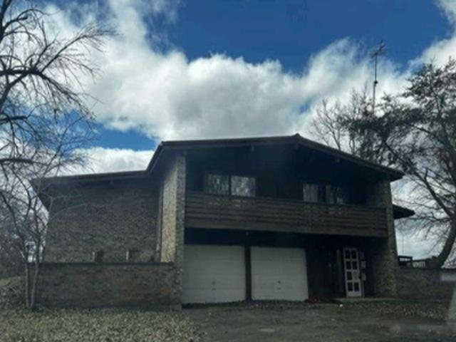 House for sale in Illinois