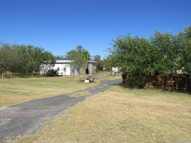 House for sale in Uvalde, Texas