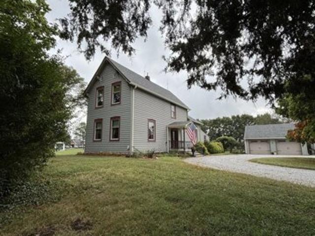 House for sale in New Palestine, Indiana