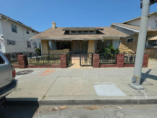 House for sale in Canoga Park, California