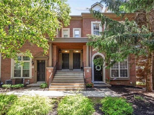 Condo for sale in Dearborn Condo for sale in Dearborn