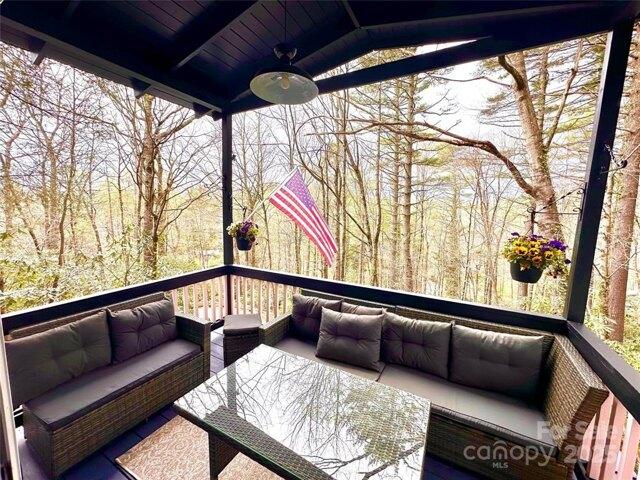 House for sale in Sapphire