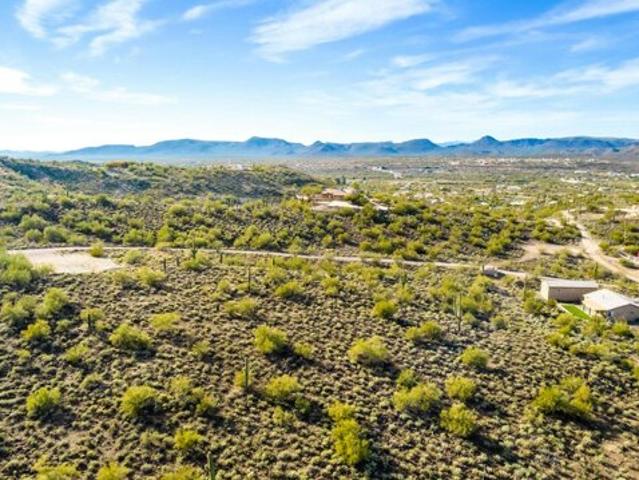 Land for sale in New River