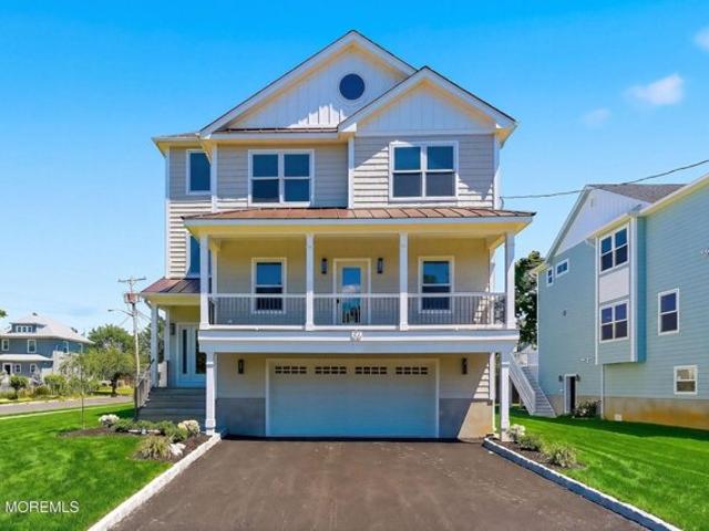 House for sale in Monmouth, New Jersey