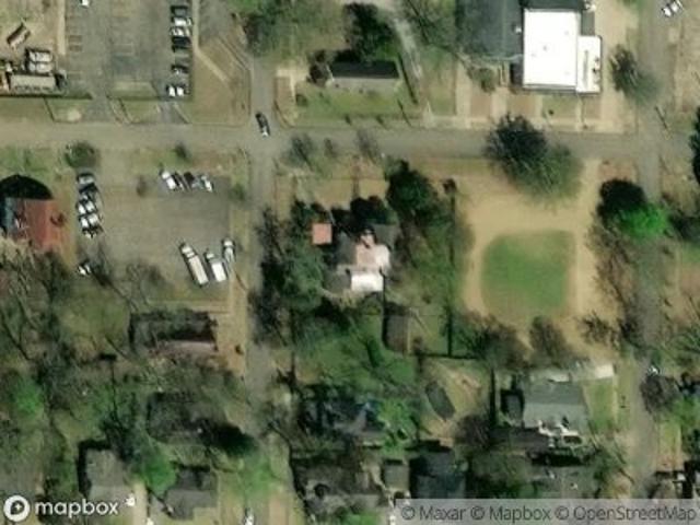 House for sale in Aberdeen, Mississippi