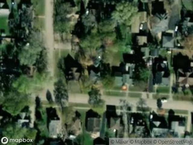 House for sale in Mchenry, Illinois