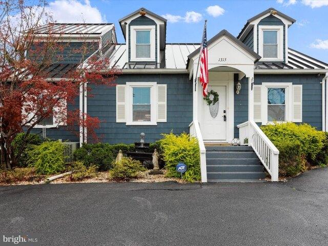House for sale in Harpers Ferry