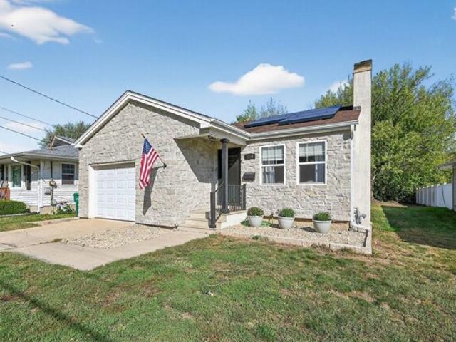 House for sale in Ottawa, Illinois