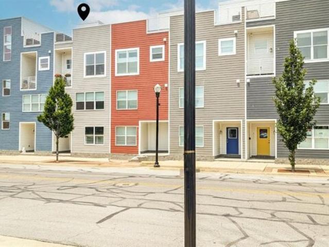 Condo for sale in Sandusky