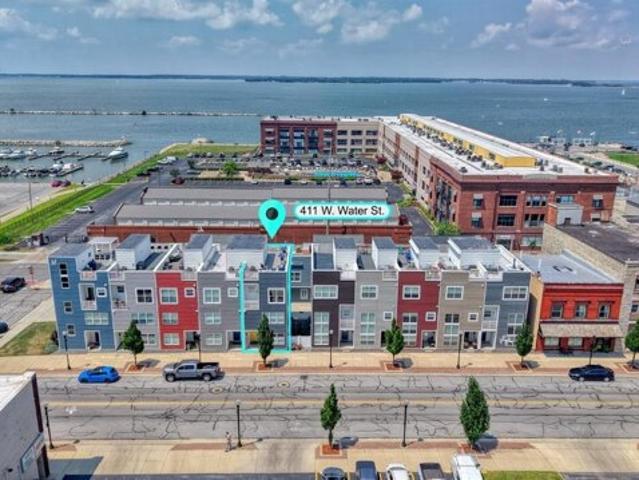 Condo for sale in Sandusky