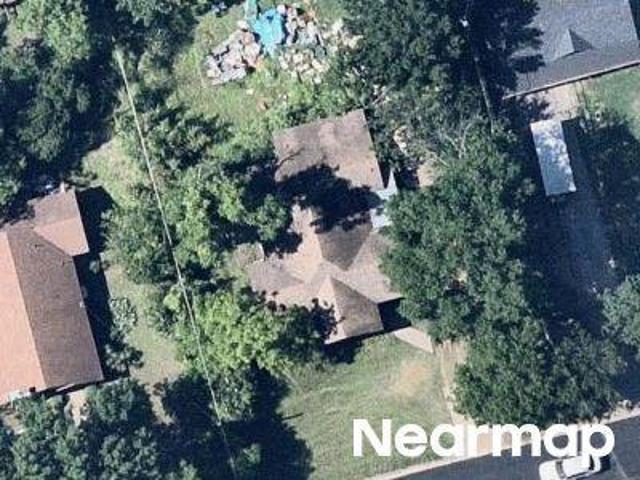 House for sale in Bellevue Place, Cleburne