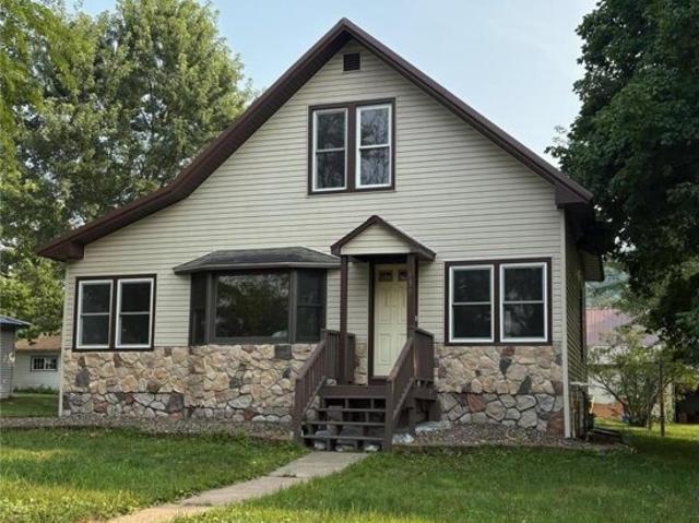House for sale in Elmwood