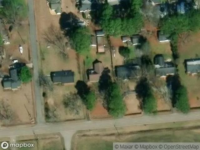 Property for sale in Farmville, North Carolina
