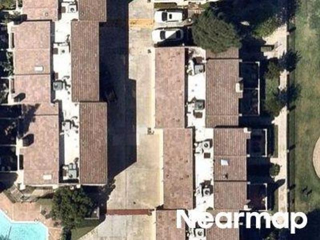 Condo for sale in Costa Mesa, California