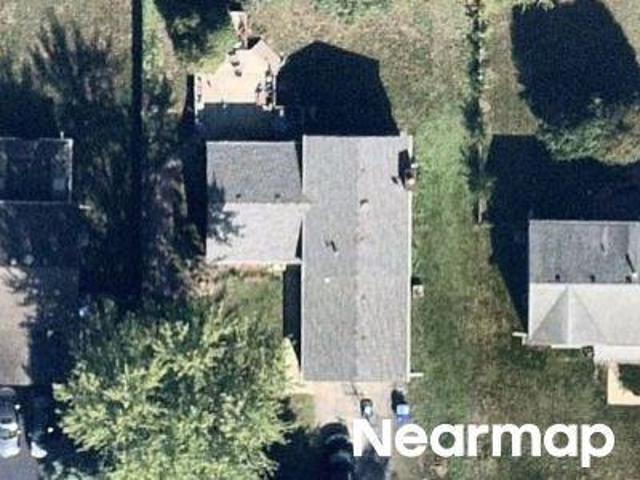 House for sale in Grayslake, Illinois
