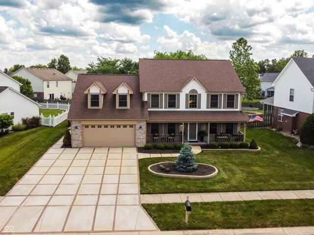 House for sale in New Palestine