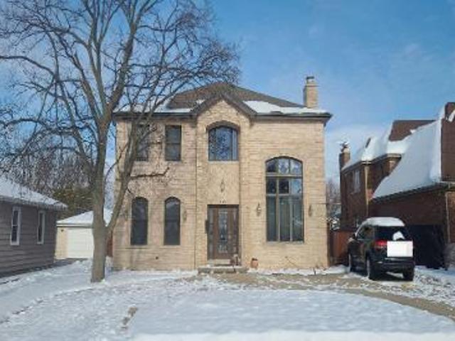 House for sale in Illinois