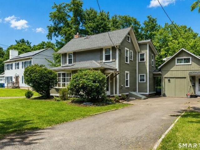 House for sale in Hamden, South Central Connecticut Planning Region