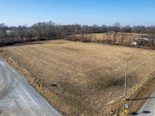 Farm for sale in Farmersburg, Indiana