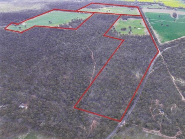 Cottage for sale in Waanyarra, Shire of Loddon